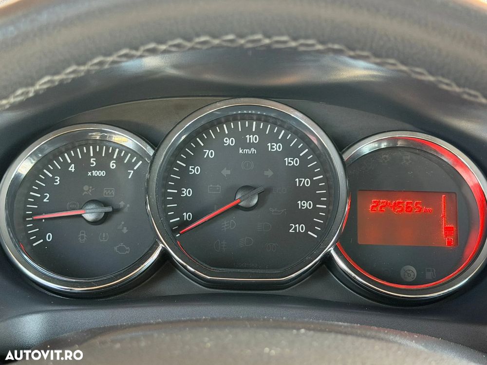 Dacia Logan TCe 90 S&S Prestige - 10