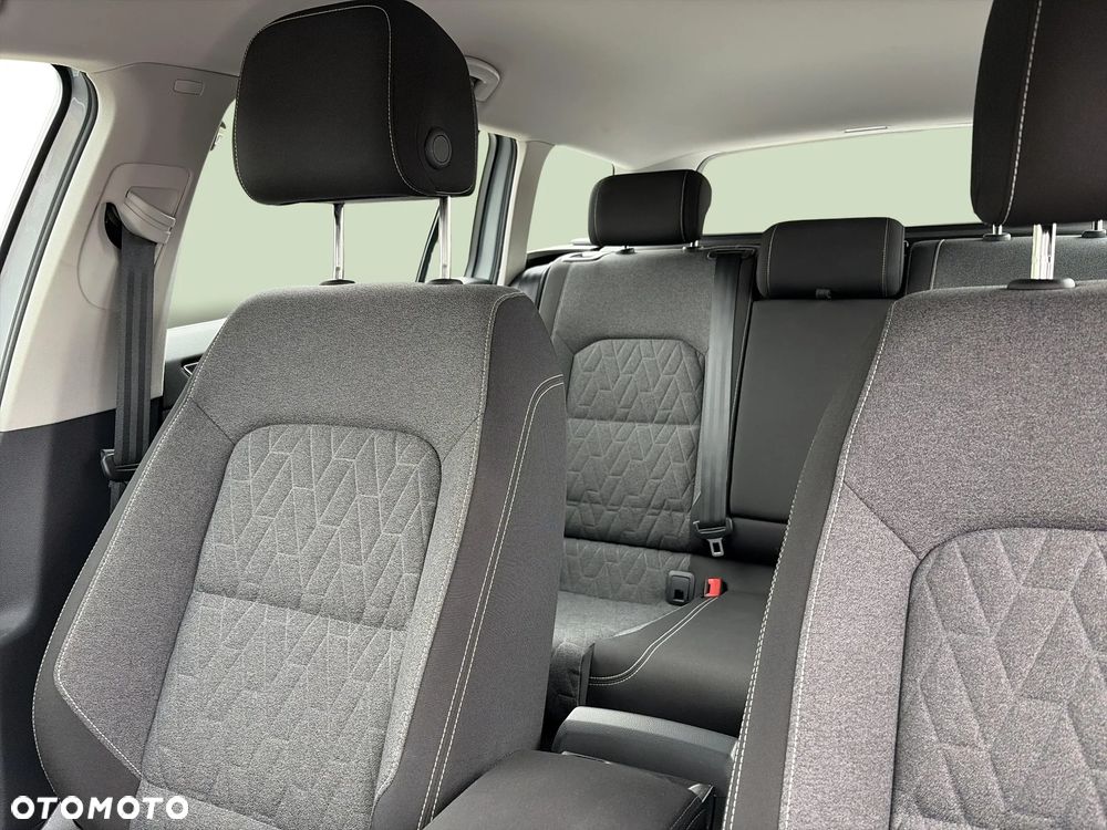 Volkswagen Passat 1.5 TSI EVO Business DSG - 14