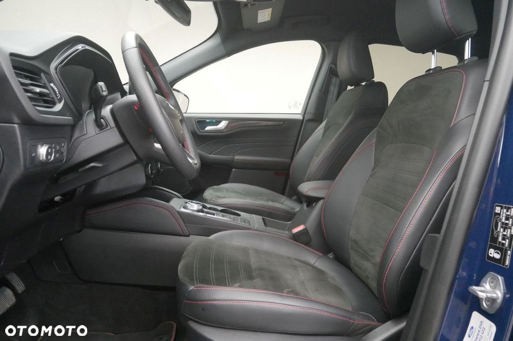 Ford Kuga - 12