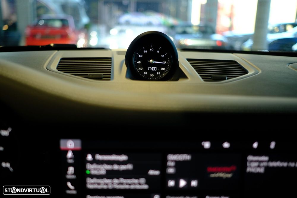 Porsche 911 (992) Carrera 4S PDK - 16