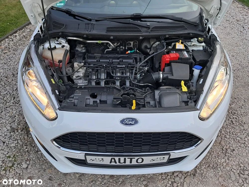 Ford Fiesta 1.25 Celebration - 35