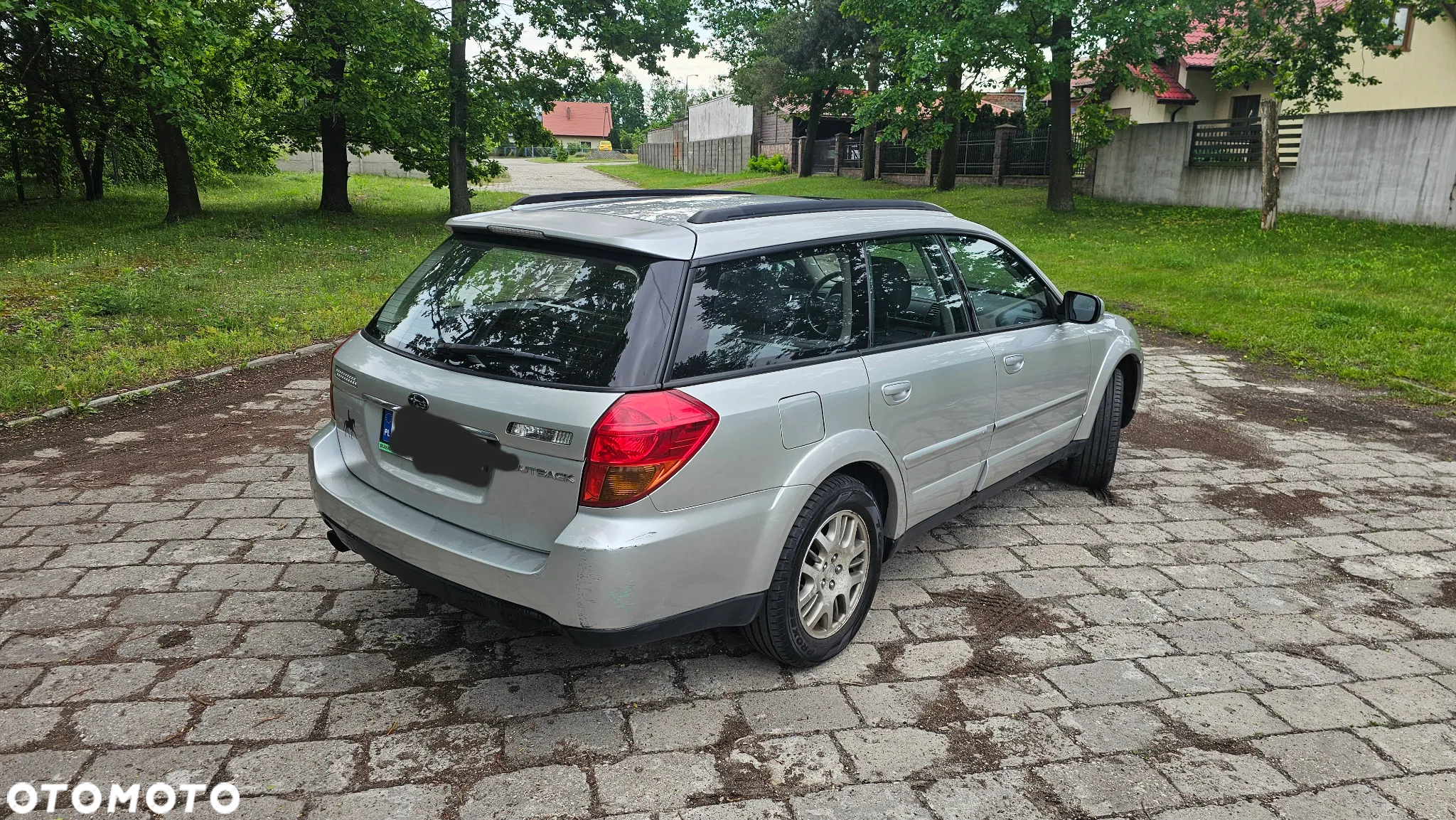 Subaru Outback 2.5 - 3