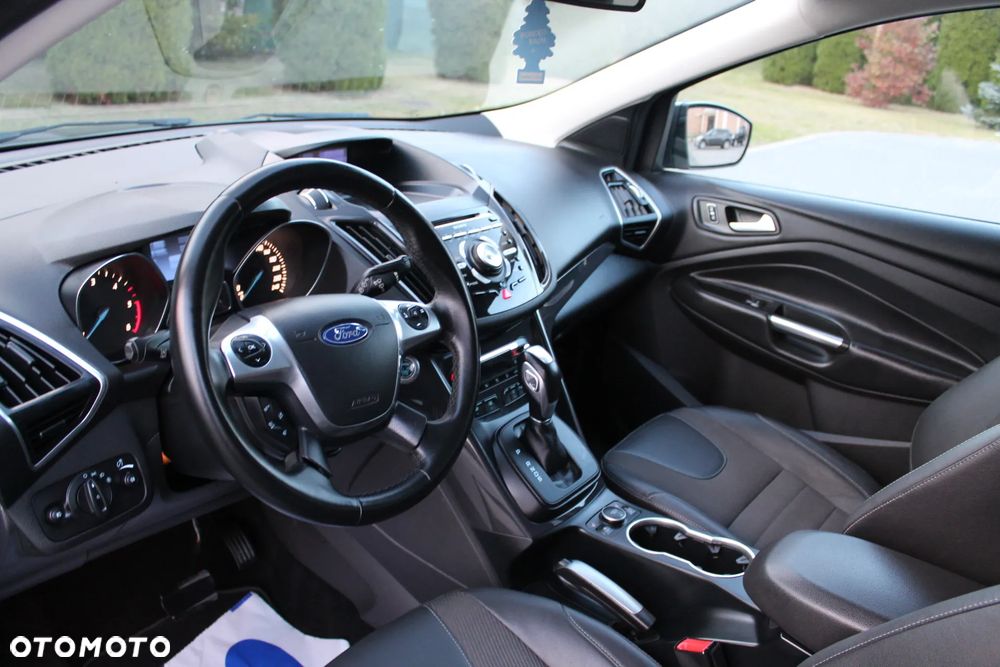 Ford Kuga - 22