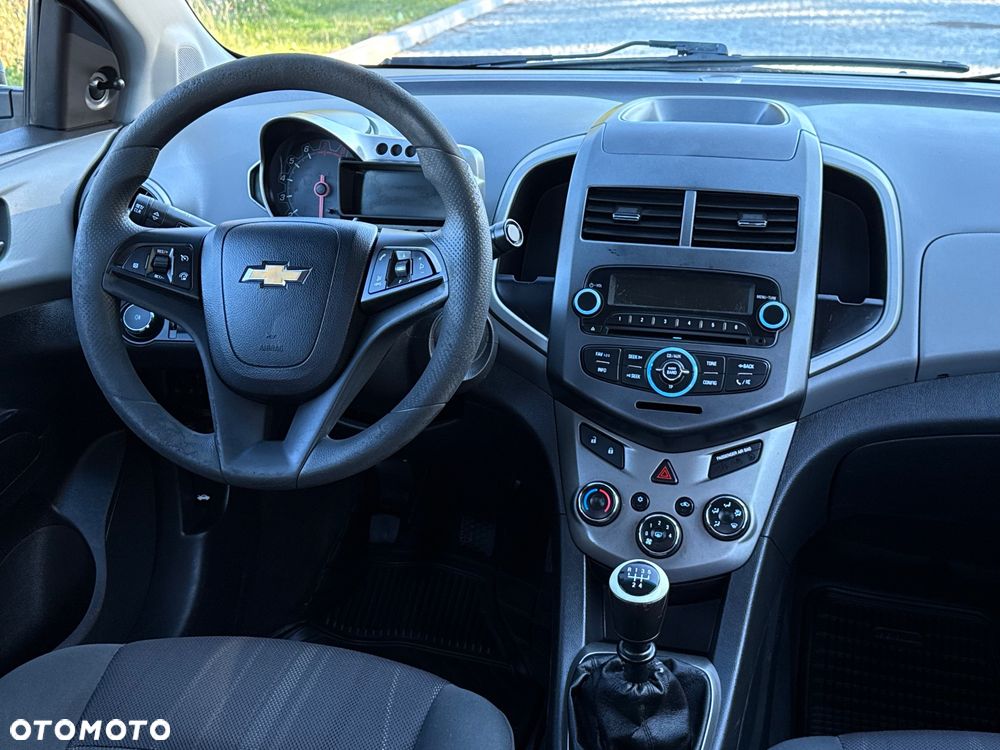 Chevrolet Aveo 1.4 16V Base - 7