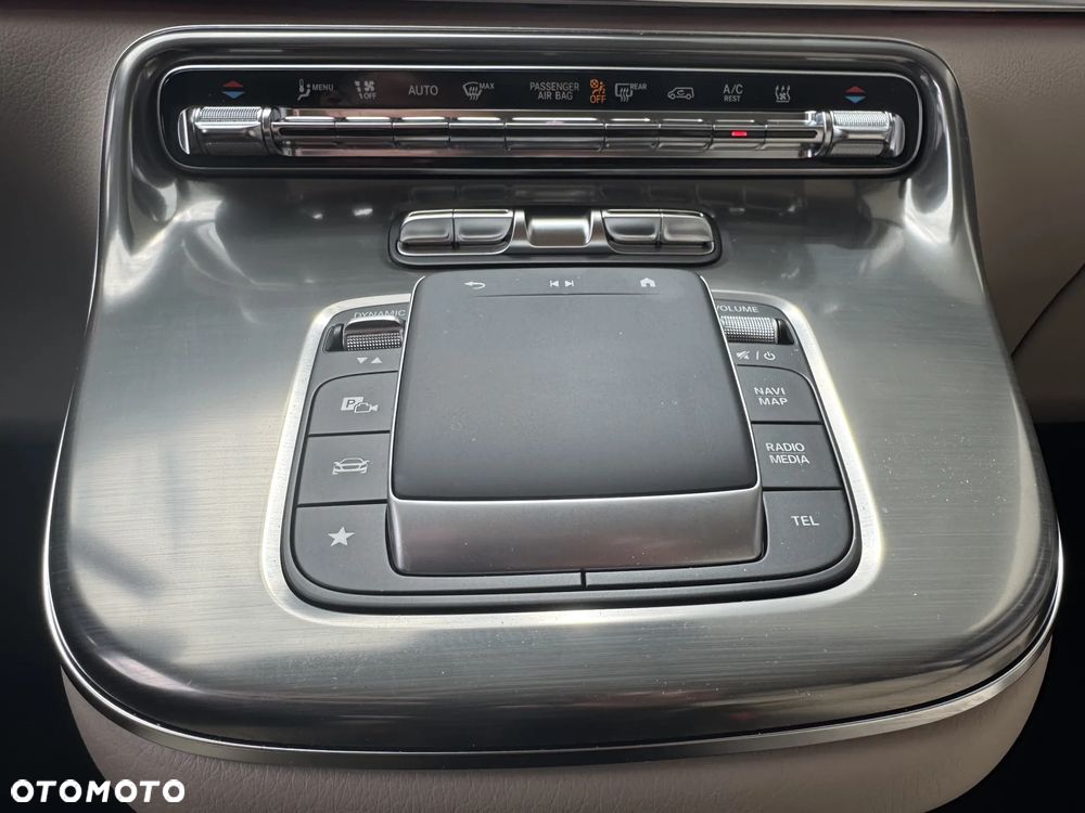 Mercedes-Benz Klasa V 300 d 4-Matic 9G-Tronic Exclusive (ekstra d³) - 25