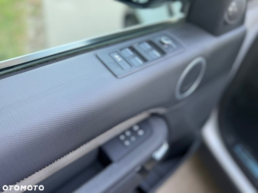 Land Rover Discovery - 27