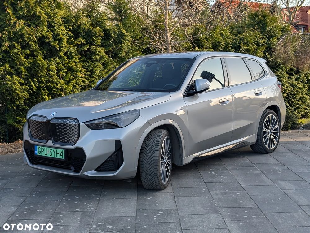 BMW iX1 xDrive30 66.5kWh M Sport - 3