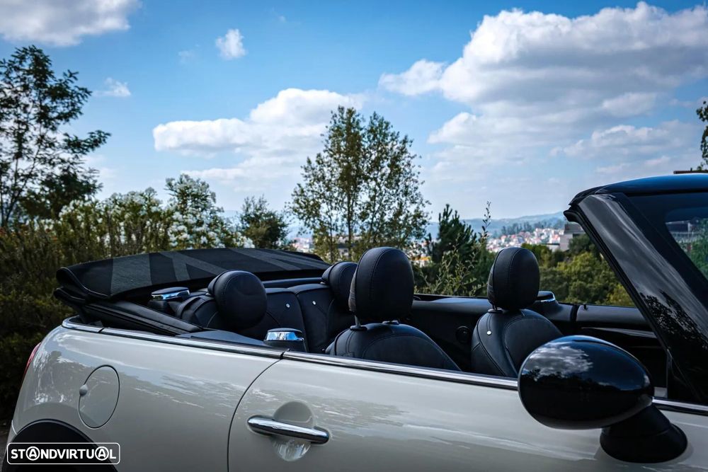MINI Cabrio - 3