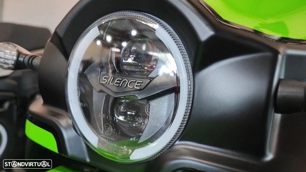 Silence S02 L1E - 12