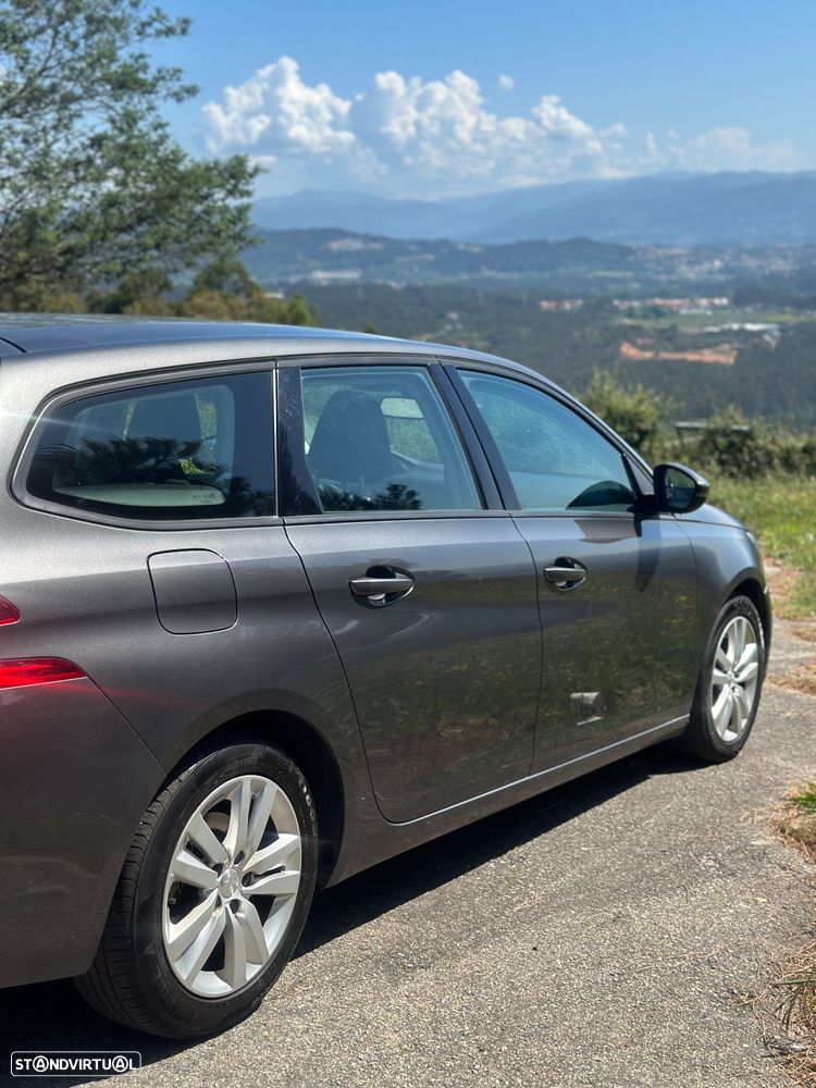 Peugeot 308 SW - 6
