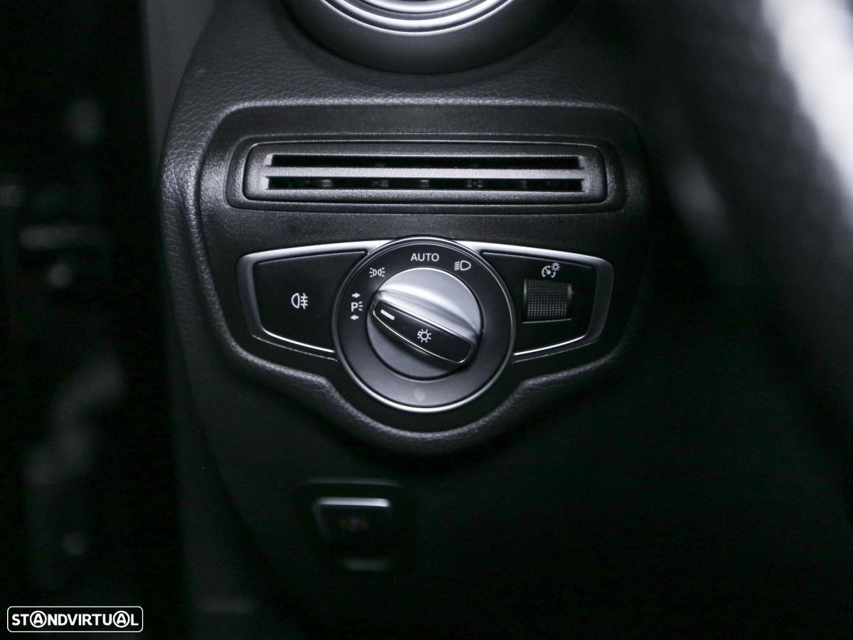 Mercedes-Benz GLC 300 e 4Matic - 15