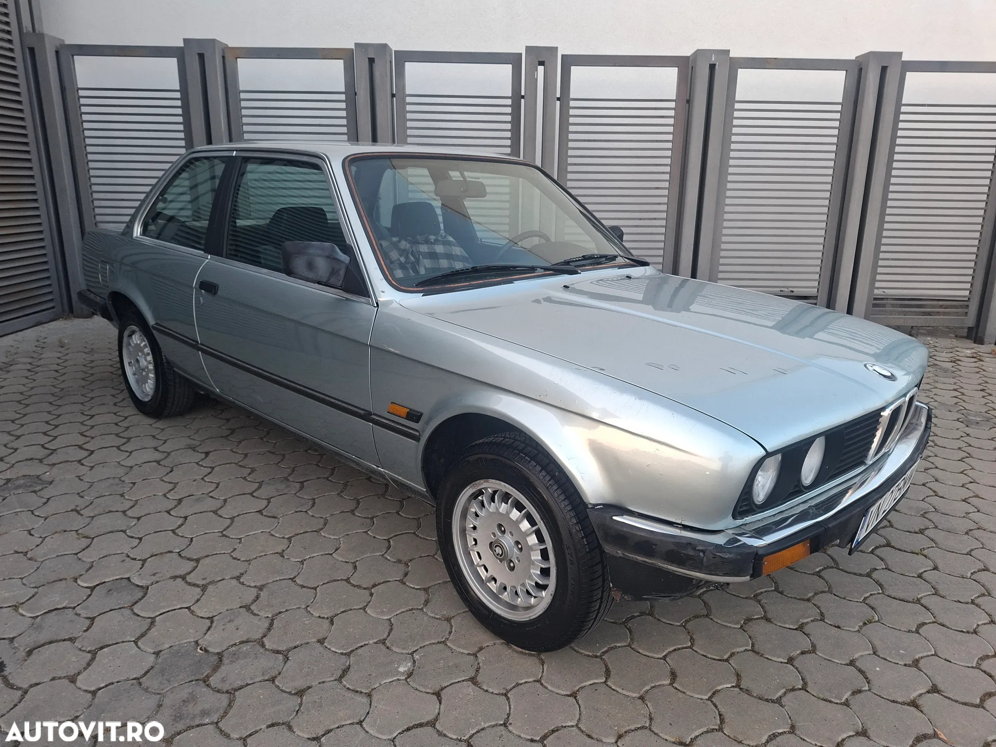 BMW Seria 3 - 12