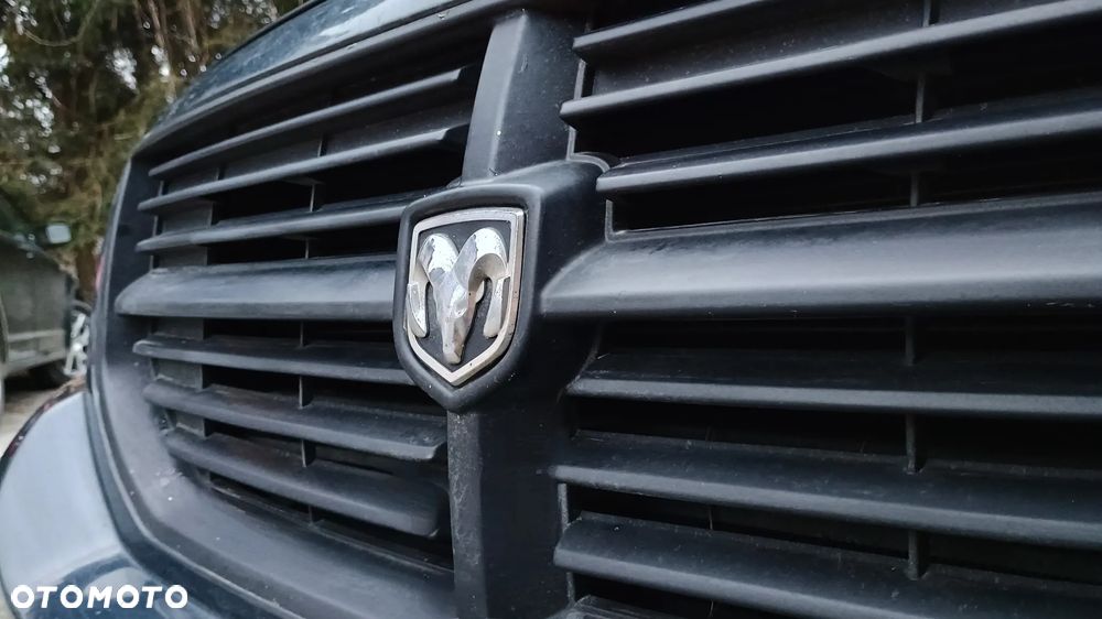 Dodge Caliber 2.0 CRD SXT - 16