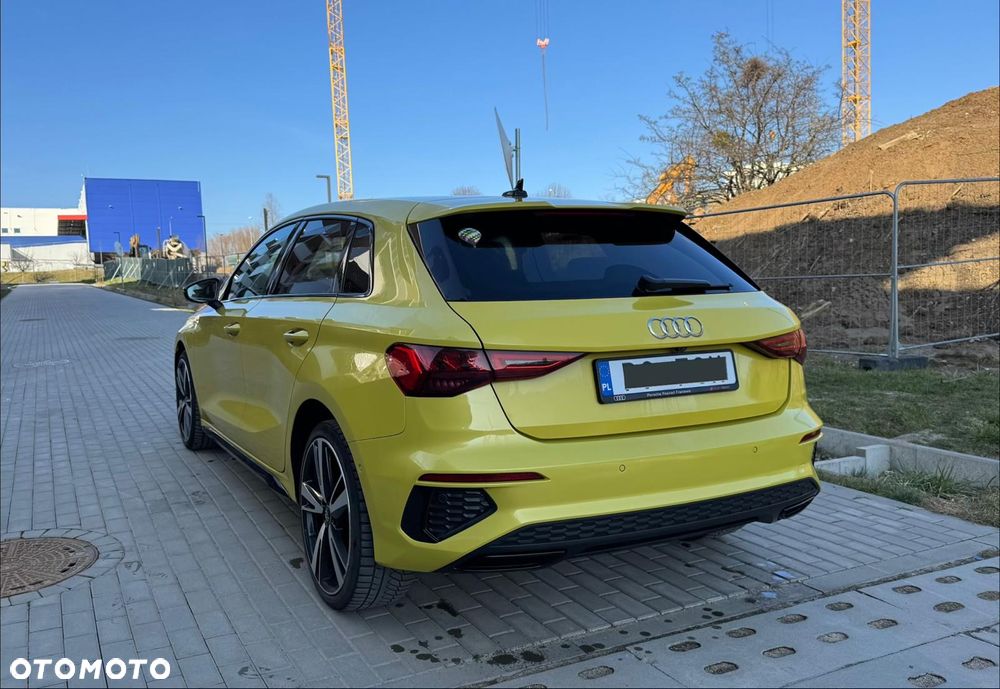 Audi A3 Sportback - 3