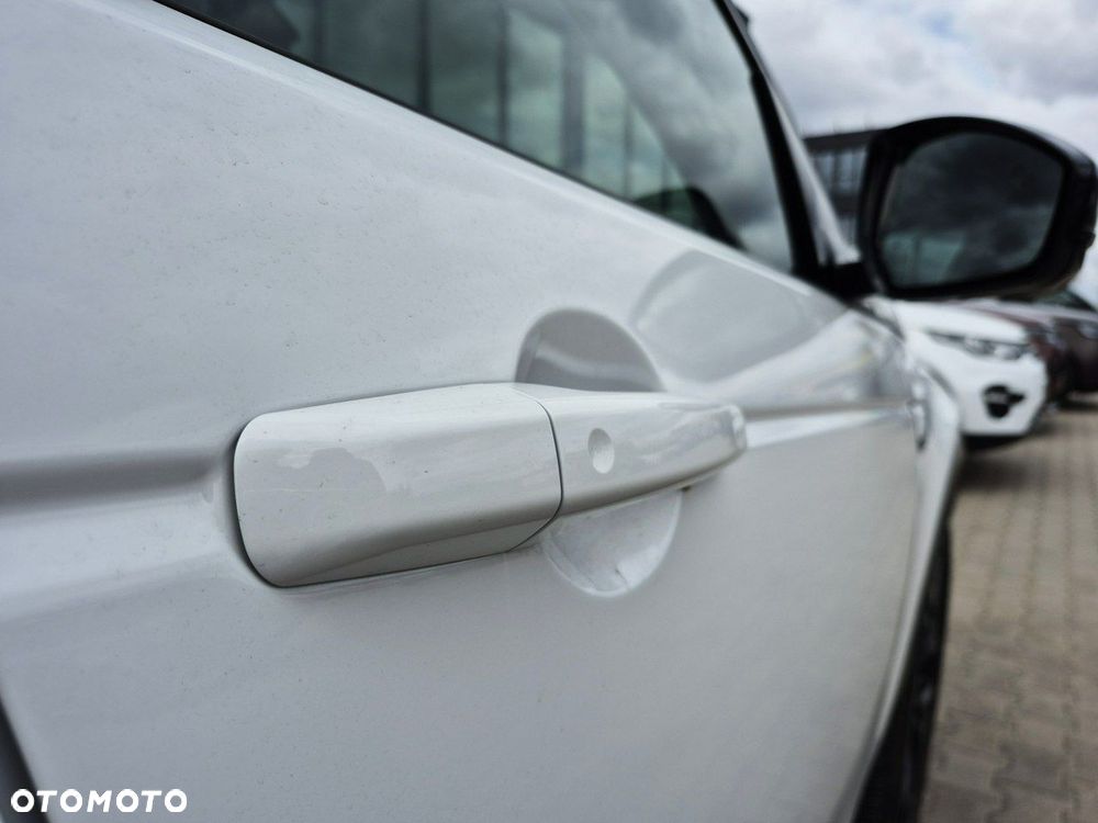 Land Rover Discovery Sport - 17