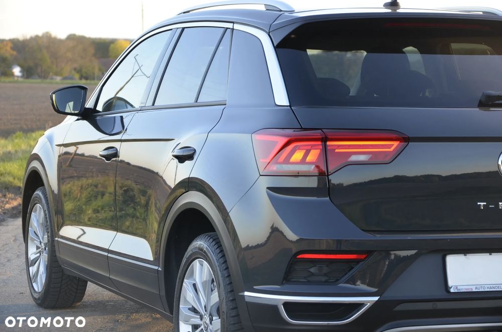 Volkswagen T-Roc - 17