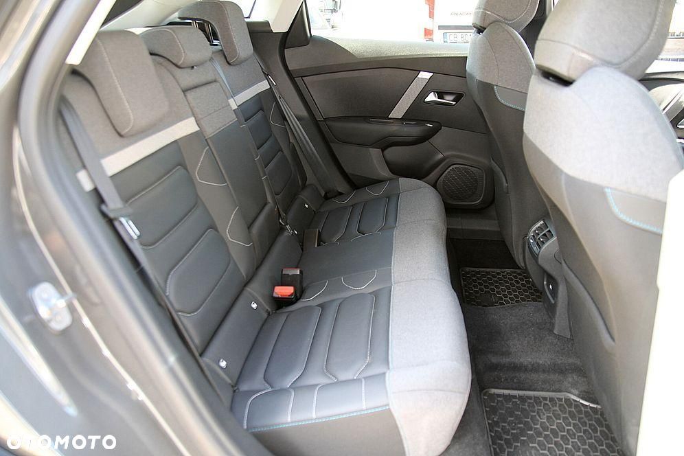 Citroën C4 1.2 PureTech Max S&S EAT8 - 25