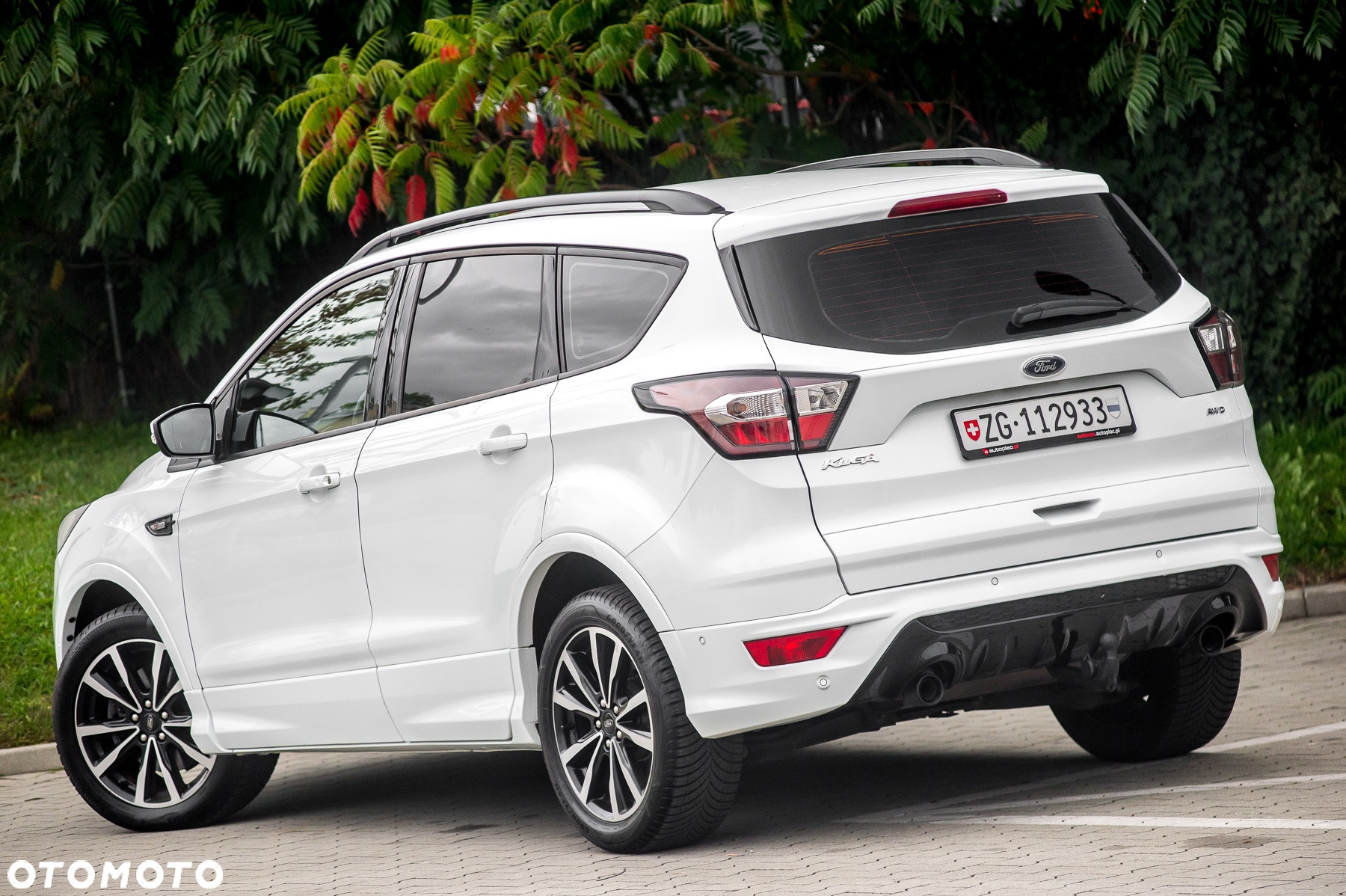 Ford Kuga 2.0 TDCi AWD ST-Line - 11