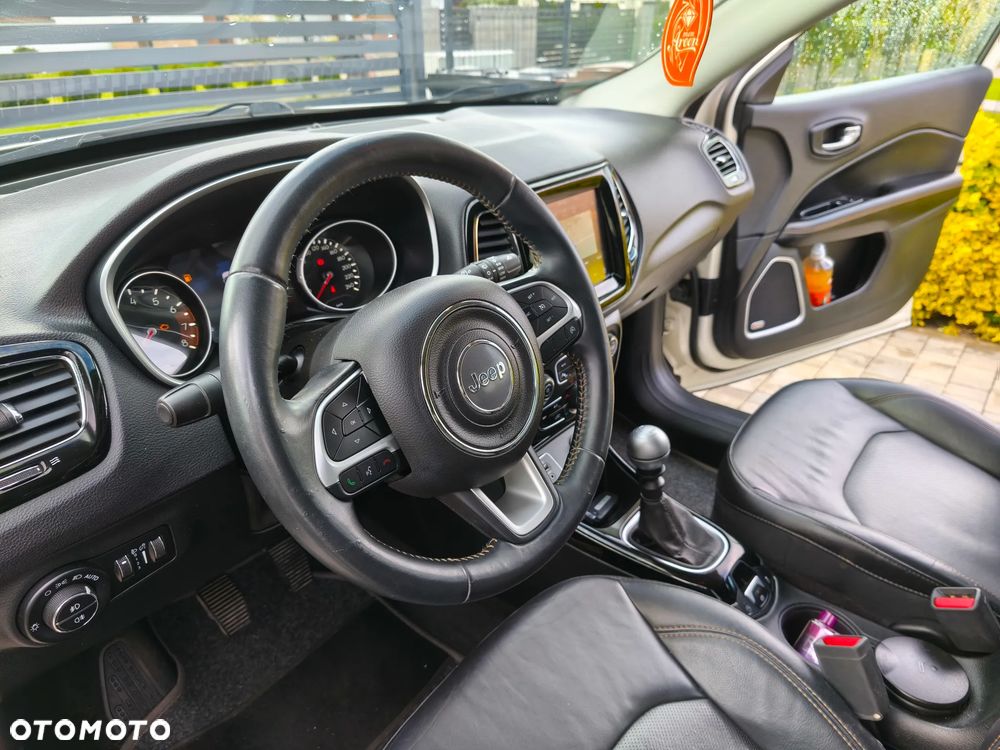 Jeep Compass 1.4 TMair Longitude FWD S&S - 4