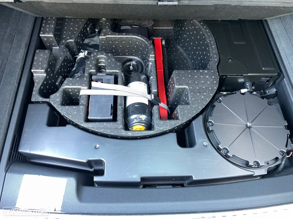 Audi SQ8 4.0 TDI quattro Tiptronic - 28