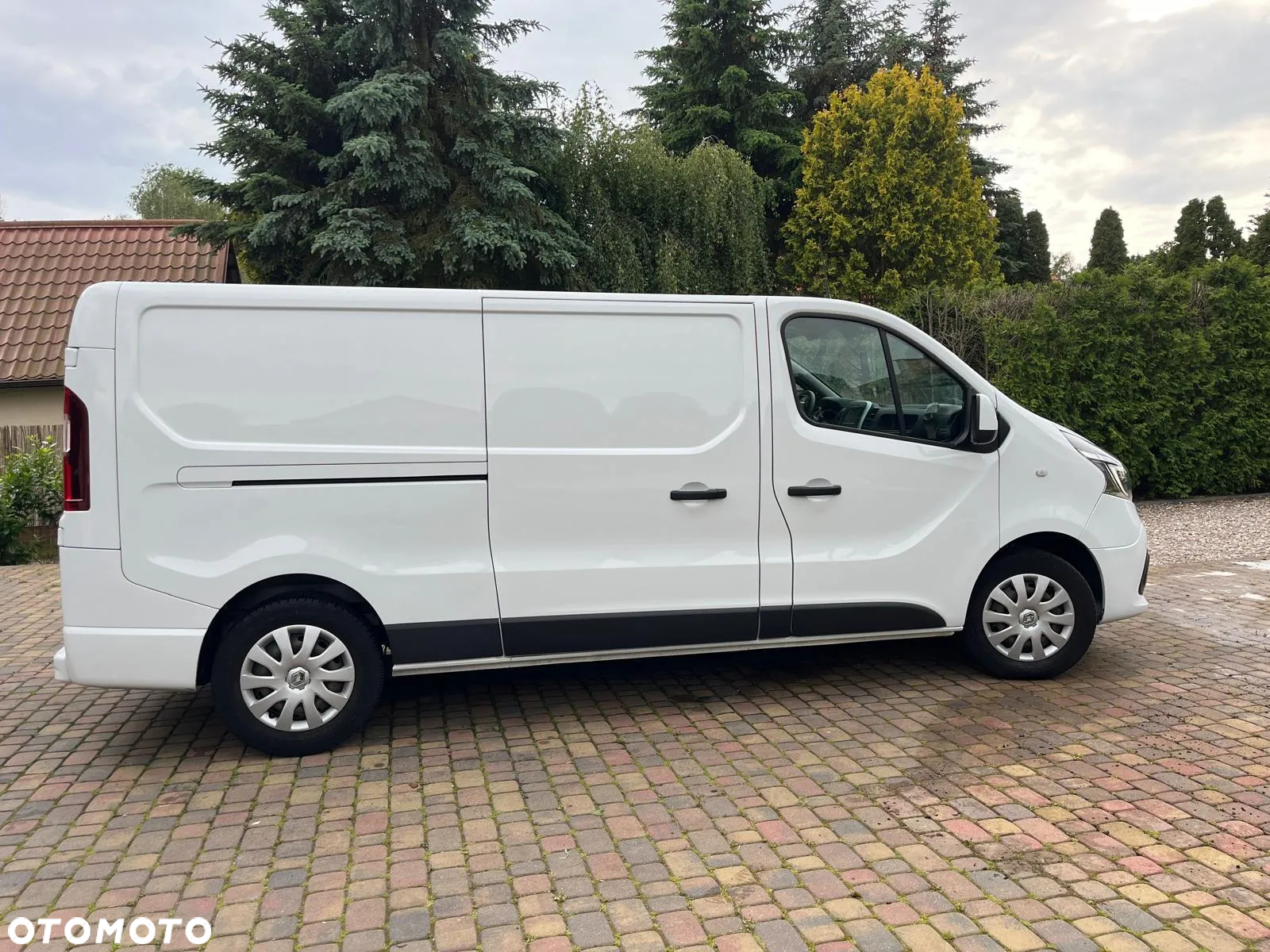 Renault Trafic - 14