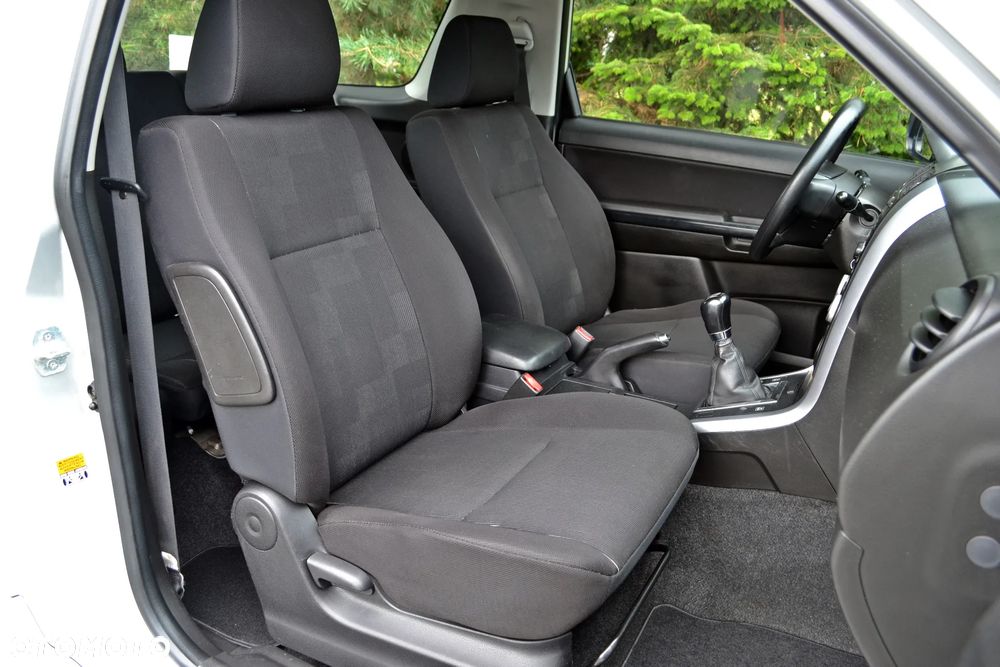 Suzuki Grand Vitara - 34