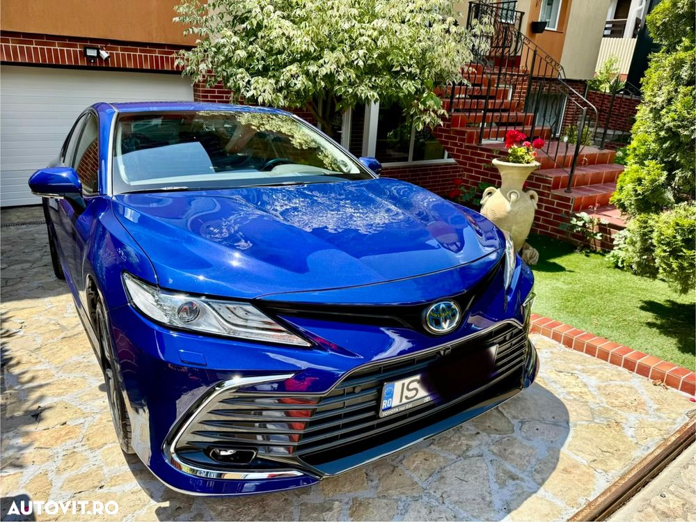 Toyota Camry 2.5 Exclusive - 4