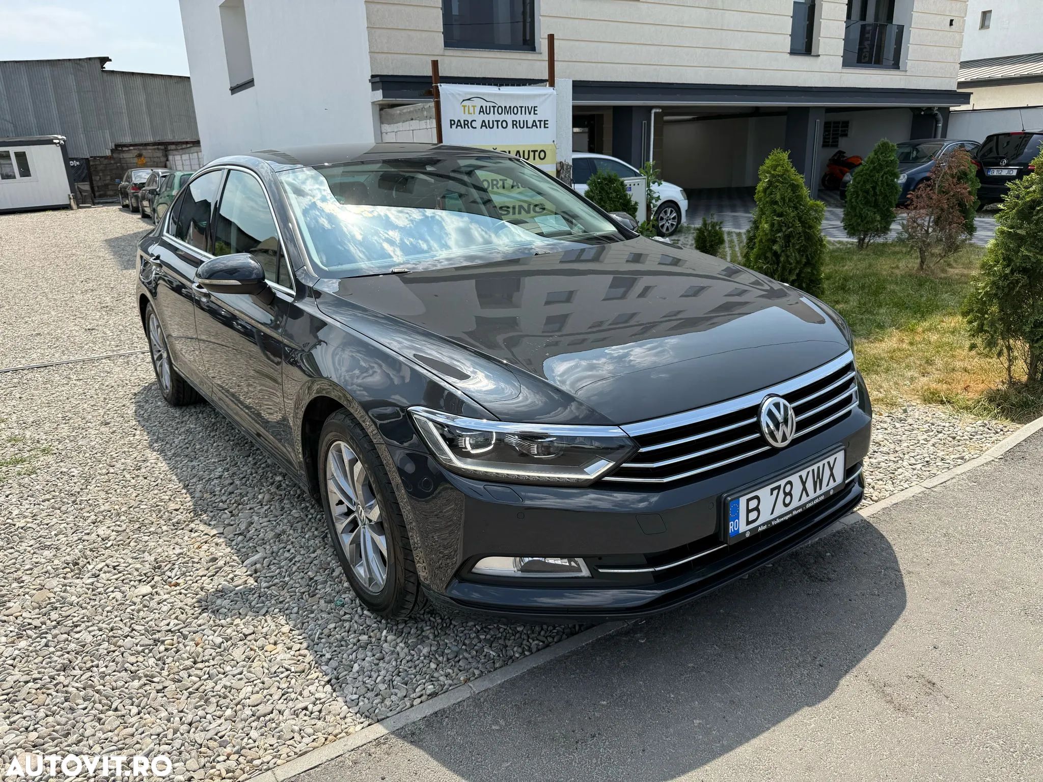 Volkswagen Passat 2.0 TDI Highline - 1