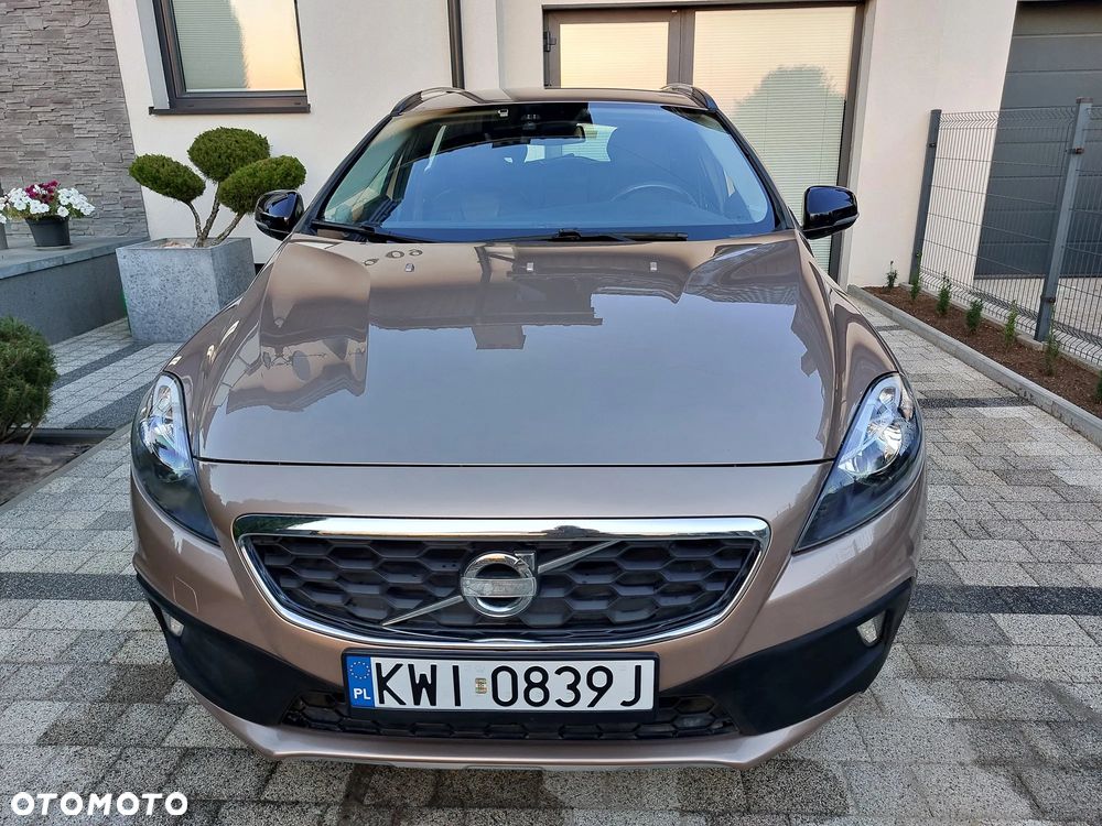 Volvo V40 Cross Country - 3