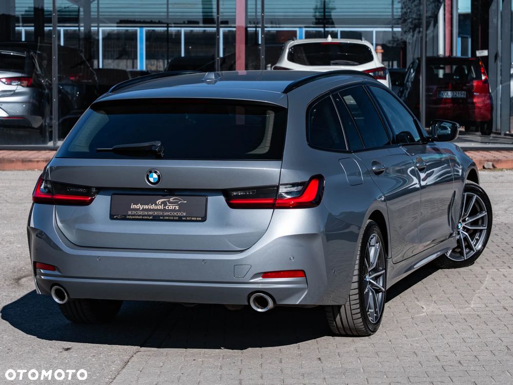 BMW Seria 3 320d xDrive Sport Line Shadow - 3