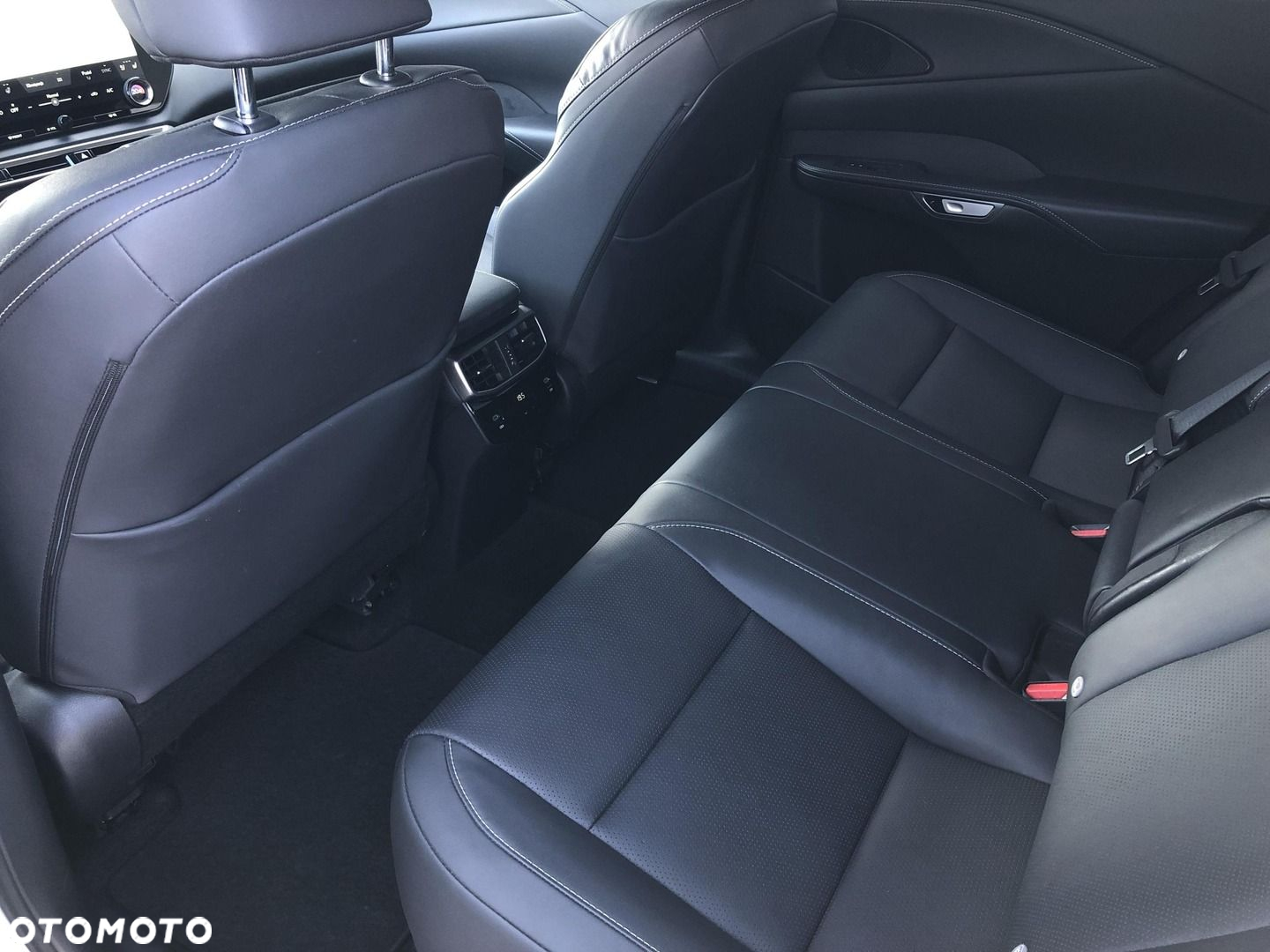 Lexus RX 350h Prestige - 12