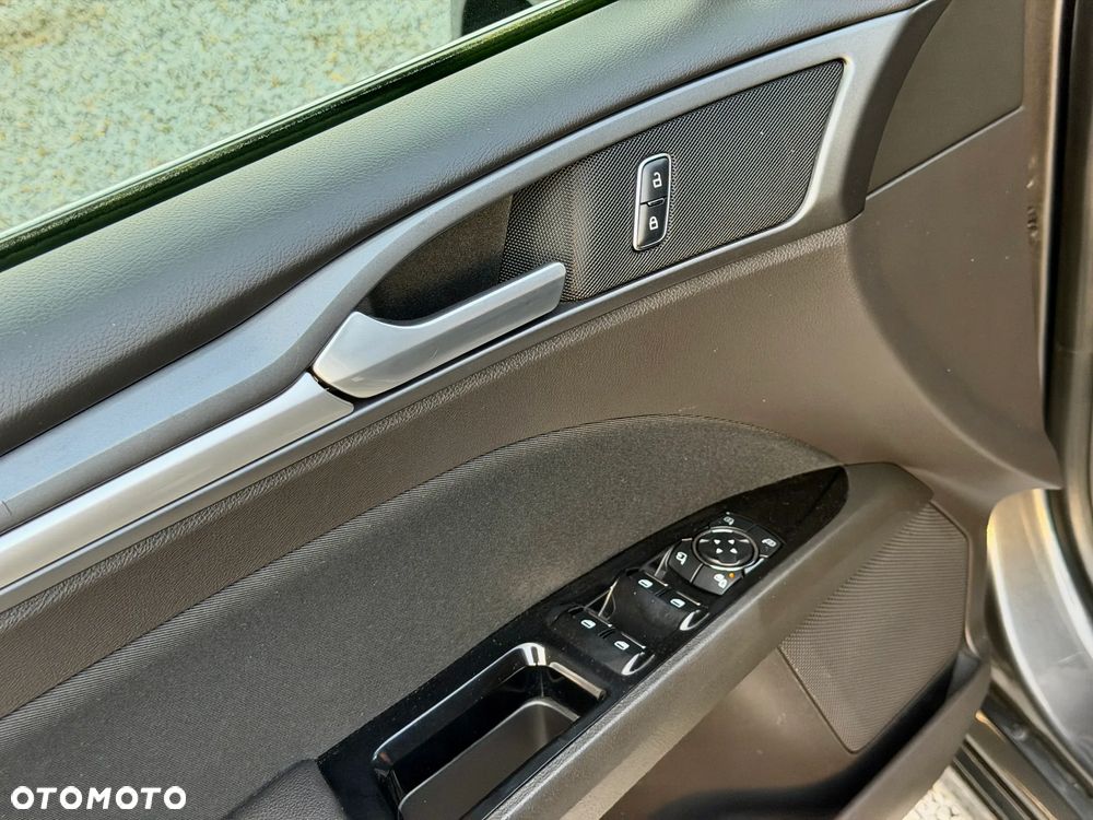 Ford Mondeo 2.0 TDCi STart-Stopp PowerShift-Aut Titanium - 16