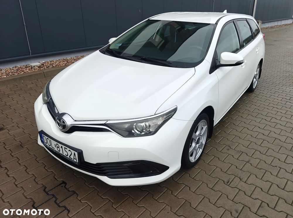 Toyota Auris 1.6 Active - 9