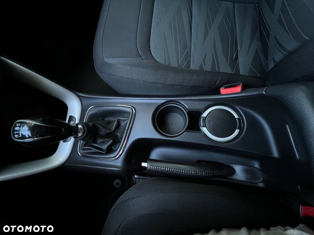 Kia Ceed 1.4 CVVT Vision - 23