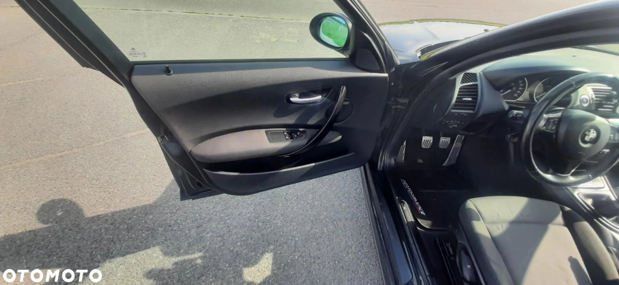 BMW Seria 1 116i - 15