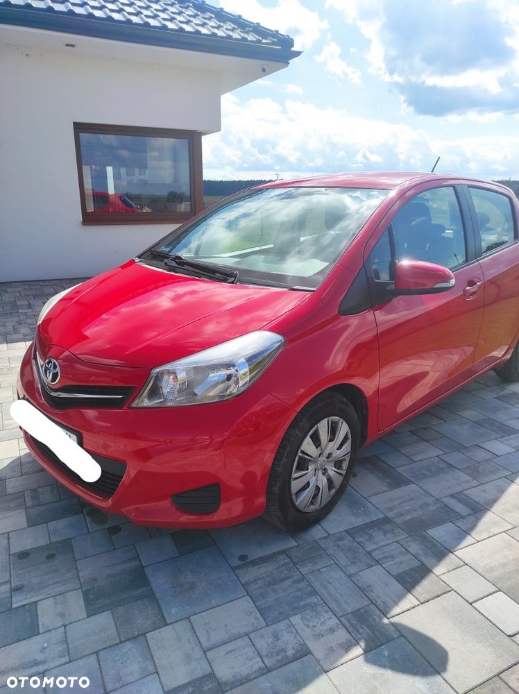 Toyota Yaris - 4