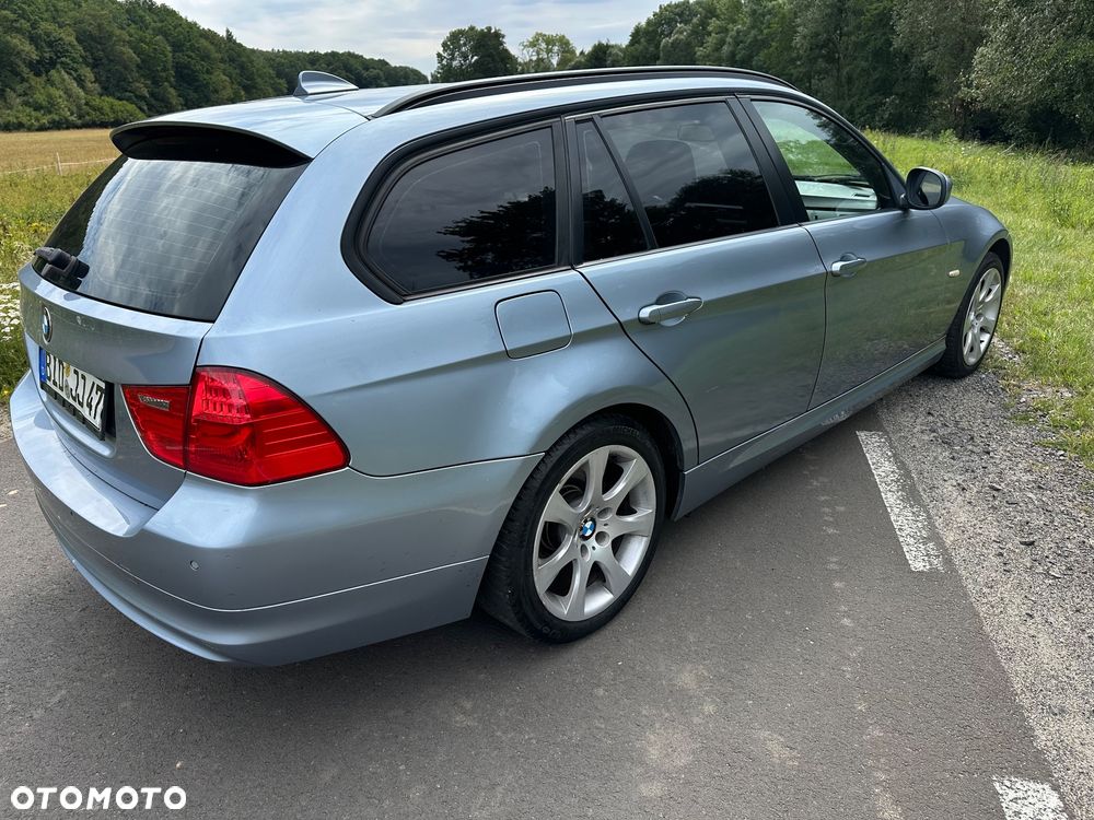 BMW Seria 3 - 12