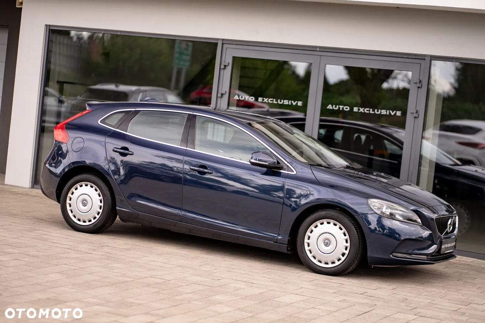 Volvo V40 D2 - 13