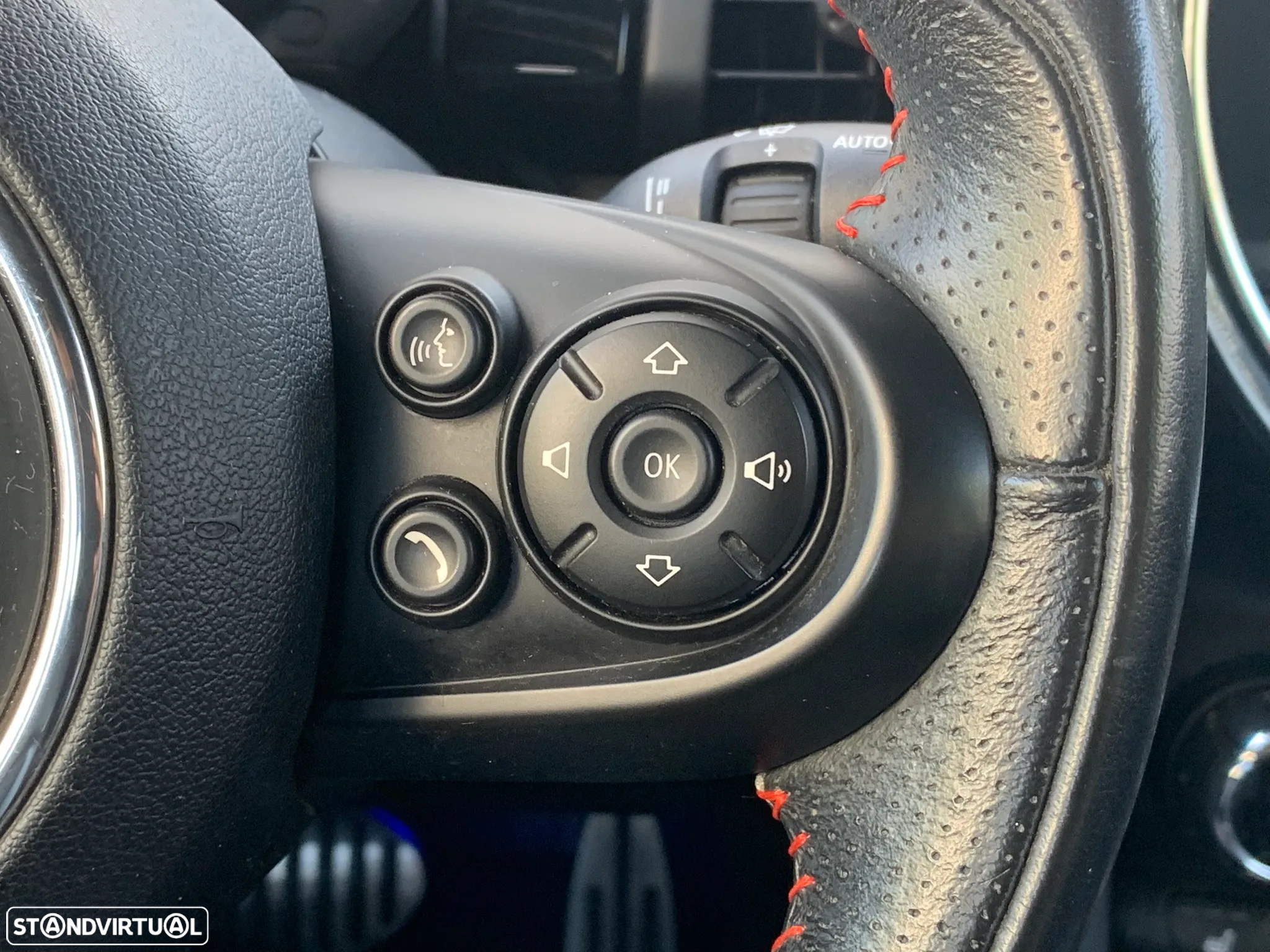 MINI 3 Portas Cooper S Sport Aut. - 17