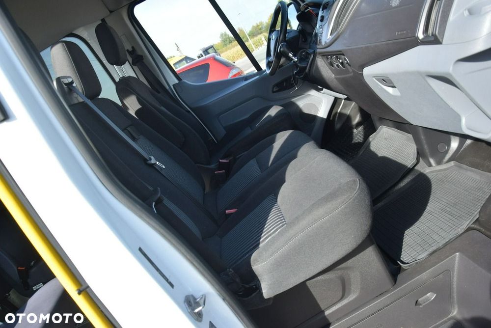 Ford Transit - 37