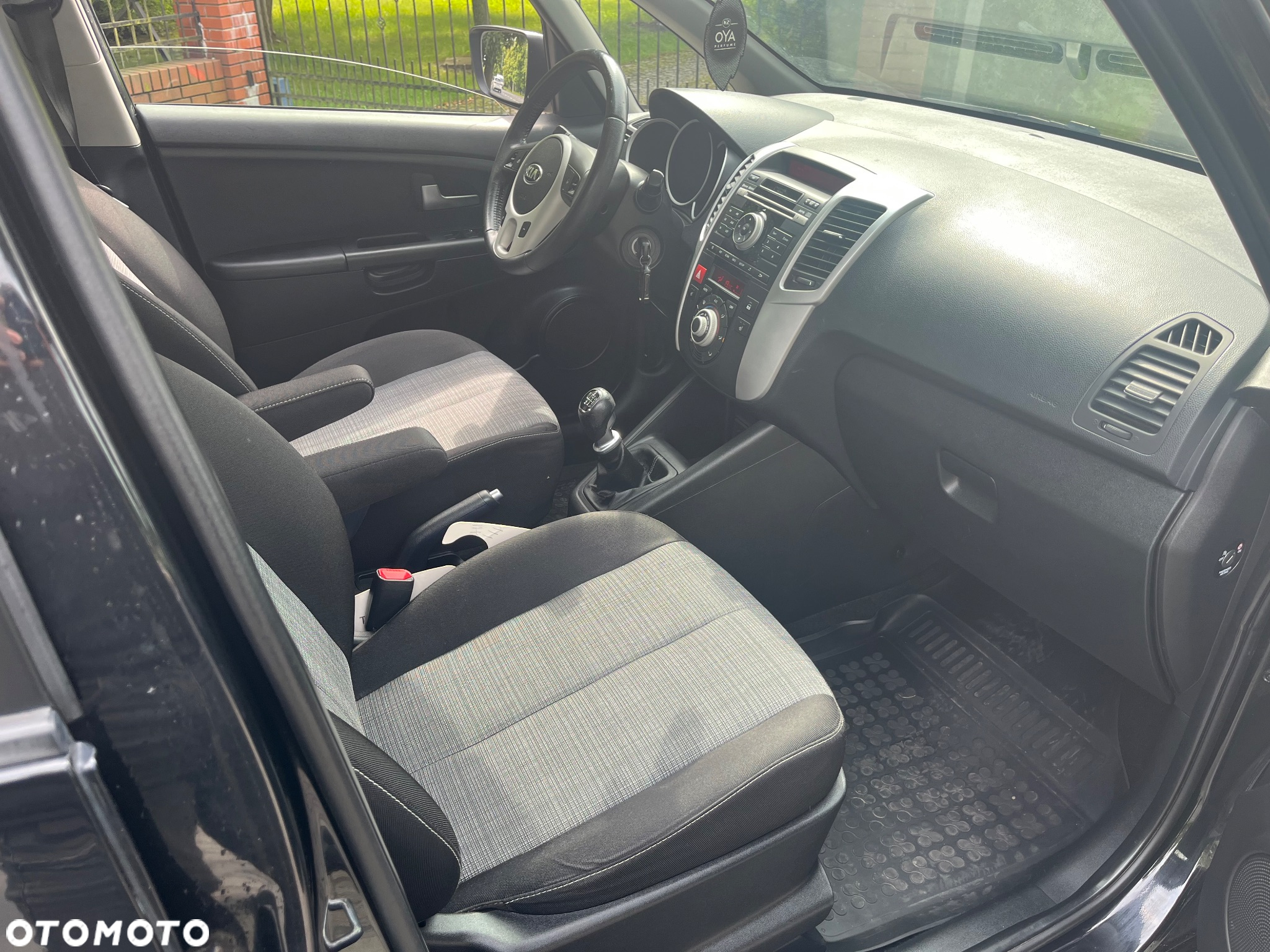 Kia Venga 1.6 CVVT Dream Team Edition - 8