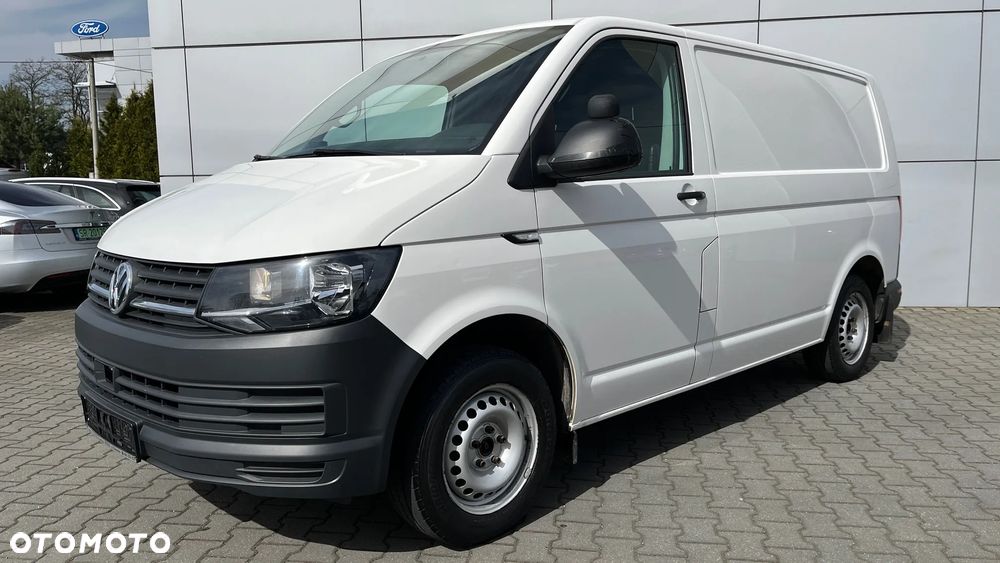 Volkswagen Transporter - 2