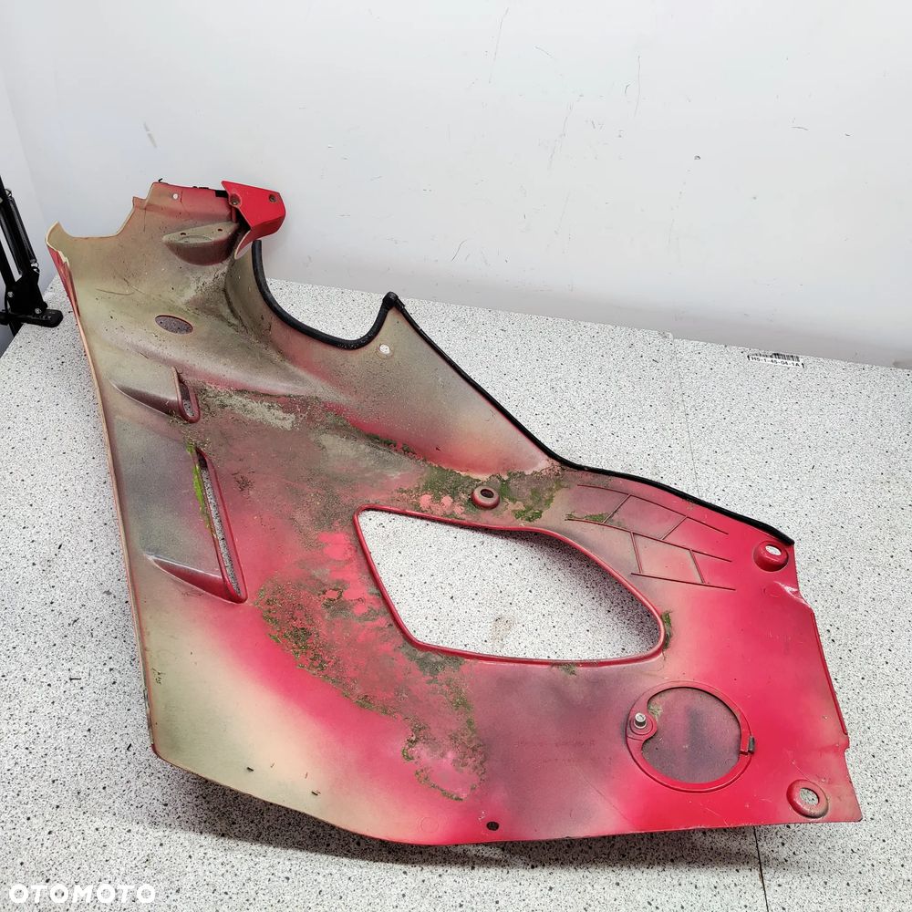 Owiewka, osłona prawa, bok, boczek prawy Suzuki GSX-F 600 750 GSXF 600 750 - 13