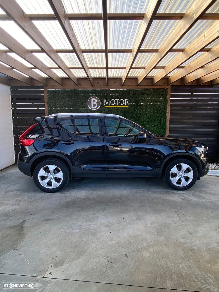 Volvo XC 40 2.0 D3 Momentum Plus - 3