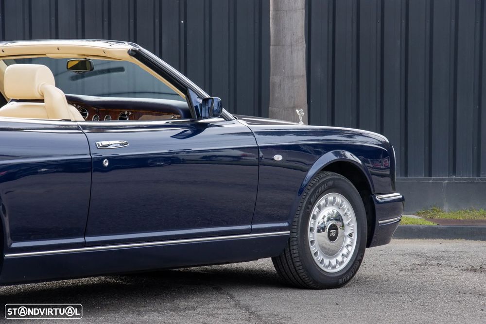 Rolls Royce Corniche Standard - 20