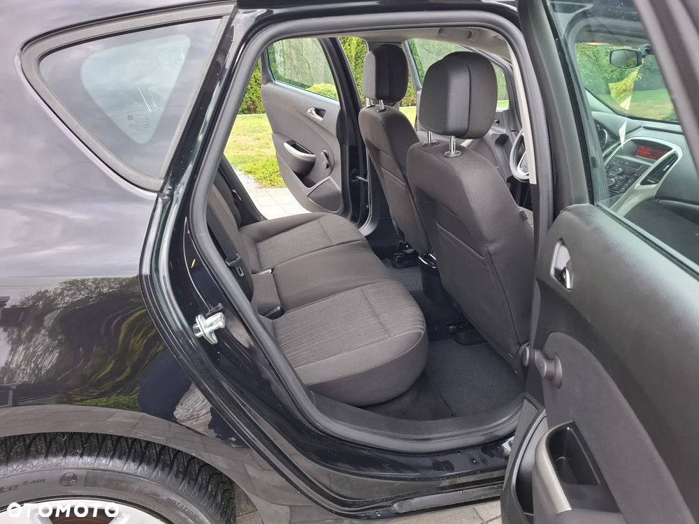Opel Astra 1.4 Turbo Cosmo - 23