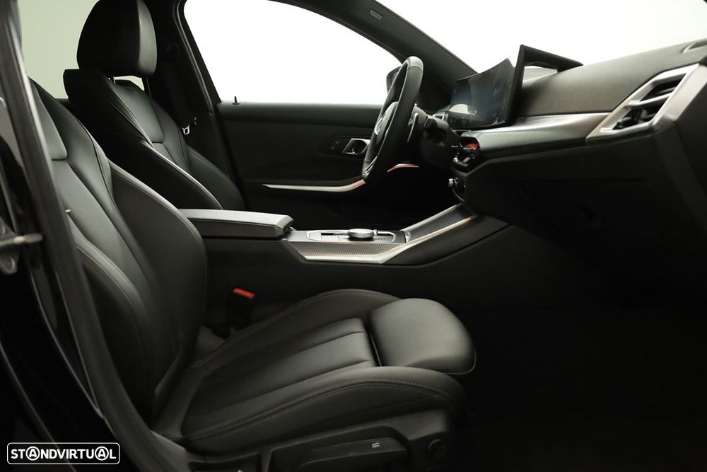 BMW 330 e Edição Desportiva M Auto - 21