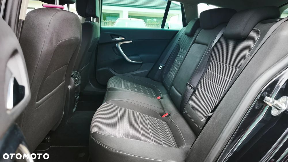 Opel Insignia - 28