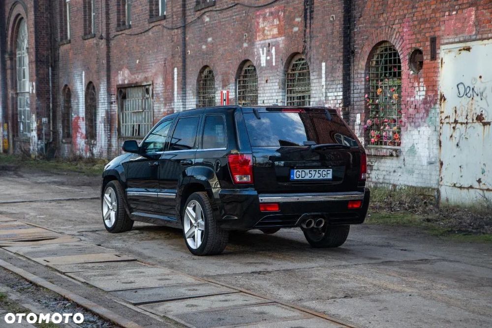 Jeep Grand Cherokee 6.1 V8 SRT8 - 38