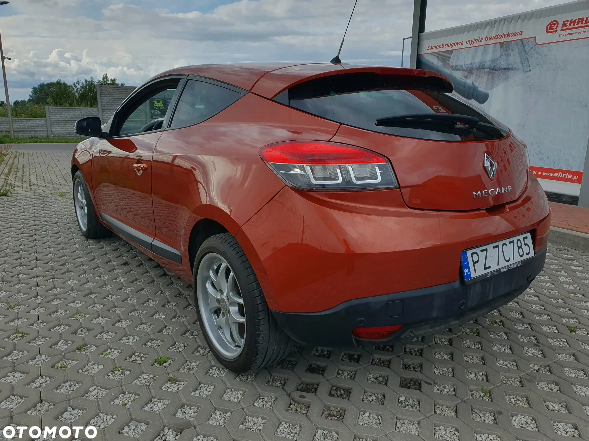 Renault Megane Coupe TCe 130 Bose Edition - 16